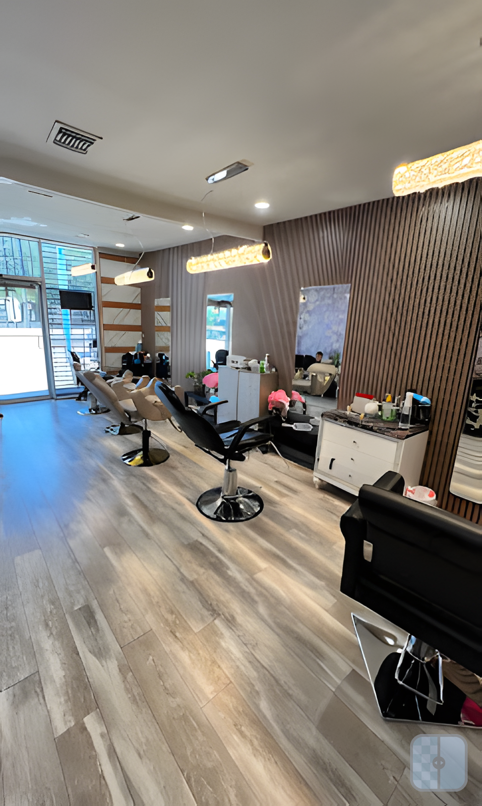 Queen Eyebrows Studio interior — Austin TX